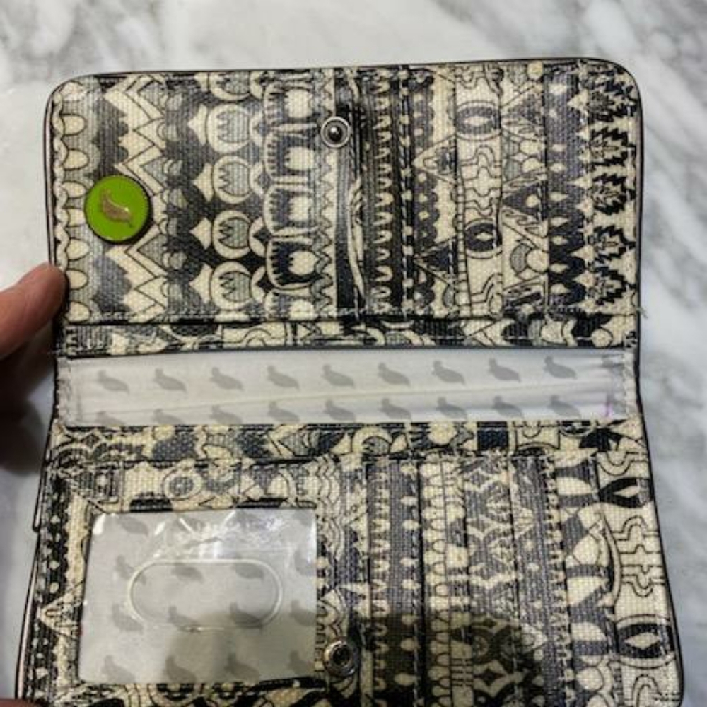 Wallet - Picture 3 of 3